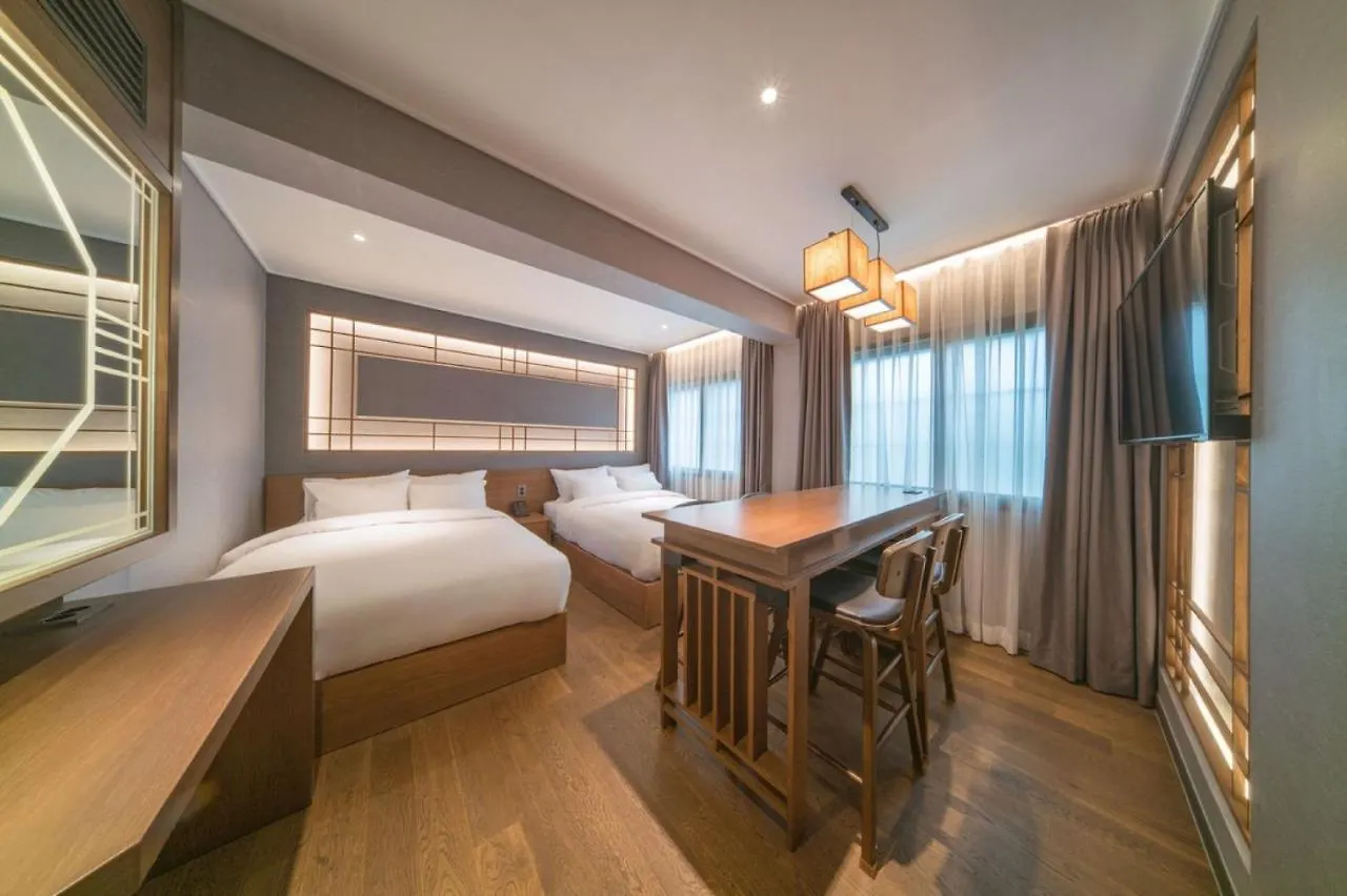 Yeon Hwa Moon Hotel Incheon 2*,