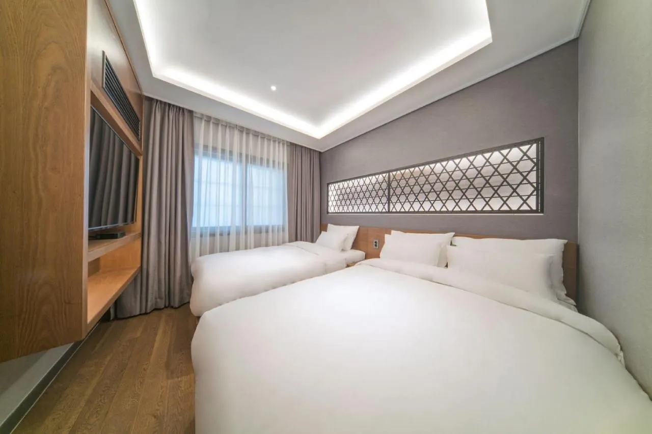Yeon Hwa Moon Hotel Incheon 2*,